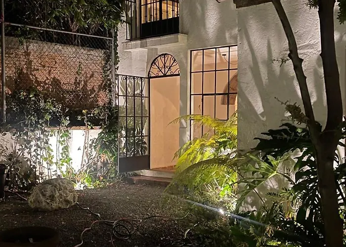 Quinta Leal Homestay Mexico City